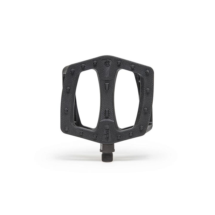 Eclat Plaza Platform Pedals Body: Nylon Spindle: Cr-Mo 9/16 Black Pair