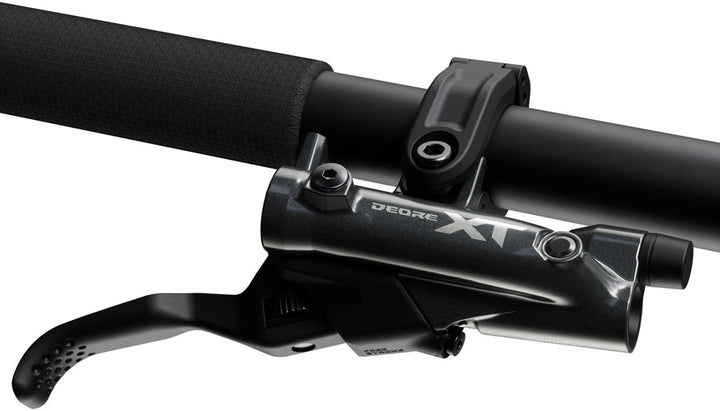 Shimano Deore XT BR-M8220 Disc Brake BL-M8200 Lever - Right/Rear Post Mount 4-Piston Caliper SM-BH90-SBM Hose Fin Metal Pads BLK