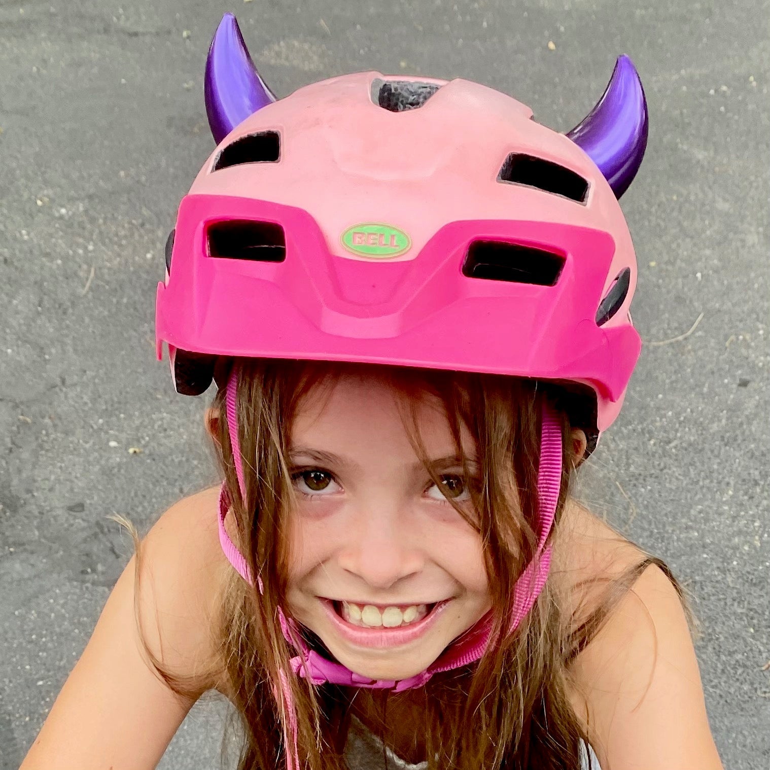 MagNeatOhz: Small Purple Devil Horns for Helmet