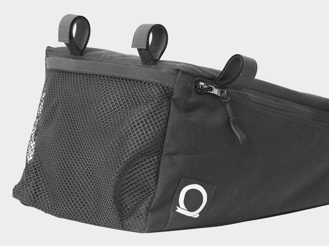 Cargo Wedgie Bag