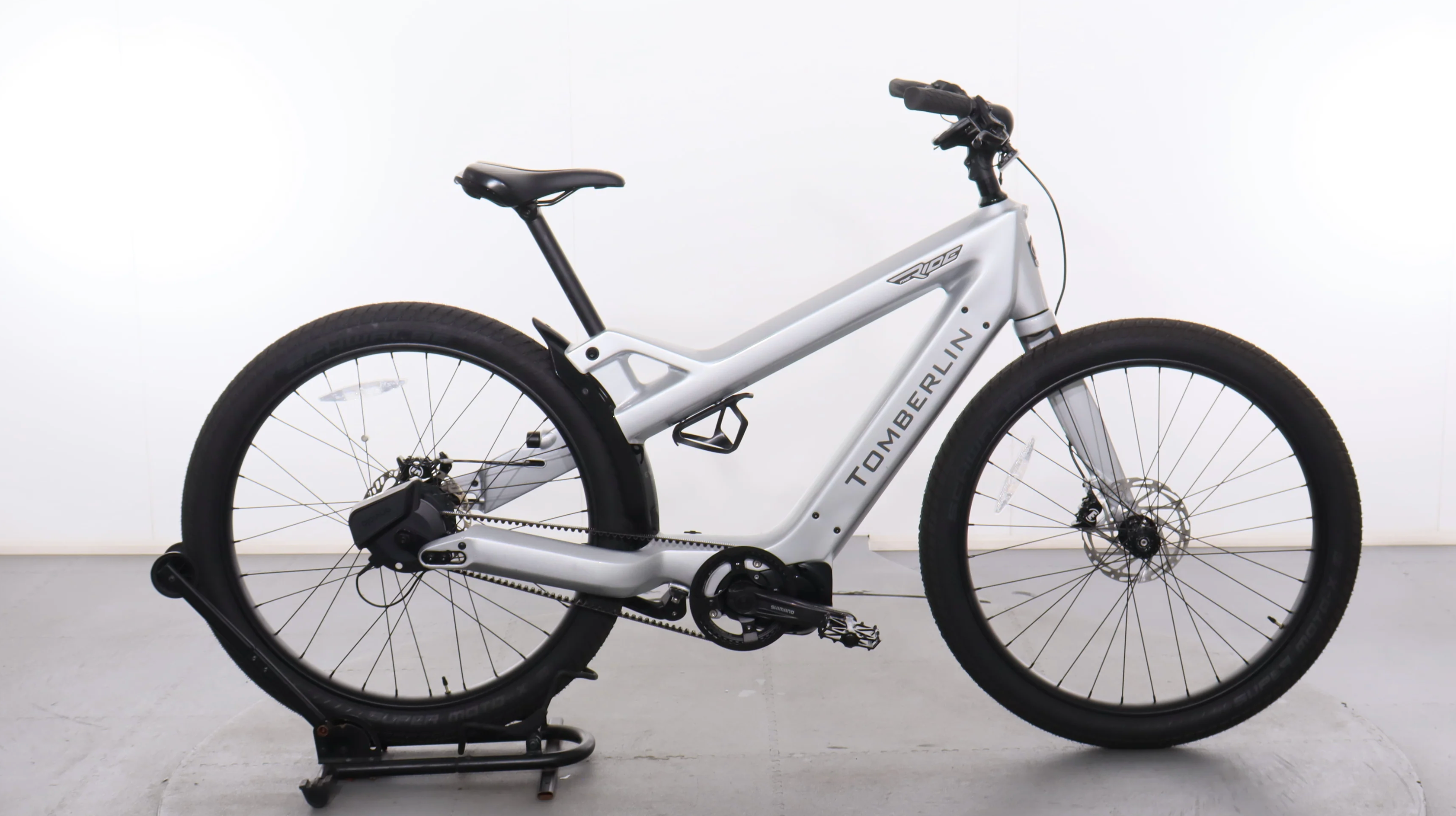 Signature Carbon