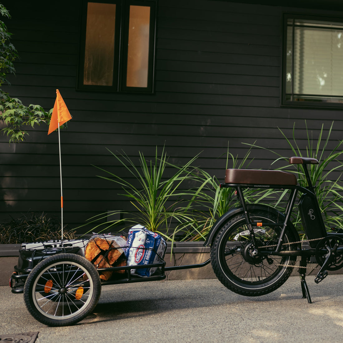 Rad Trailer