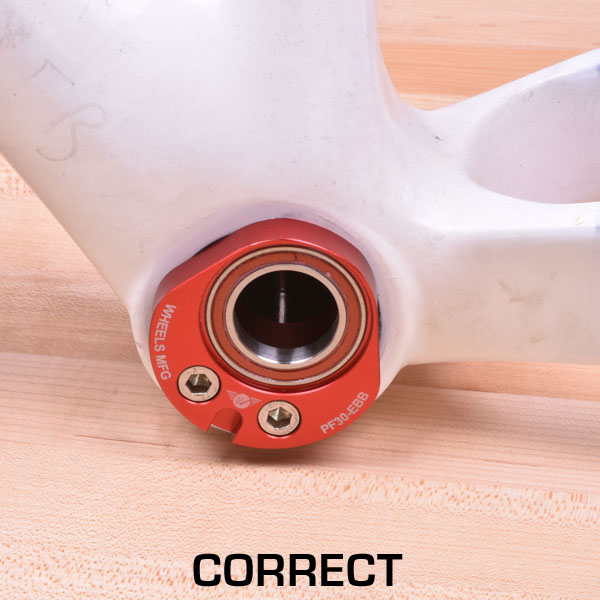 Eccentric BB for PF30 & 24/22mm (SRAM, Truvativ) Cranks - Black