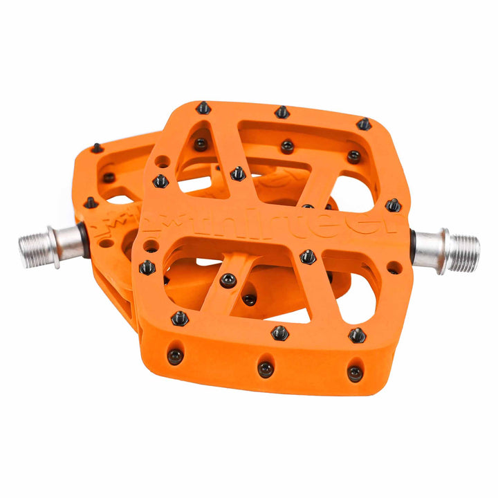 E*thirteen Base Platform Pedals Composite Body Naranja
