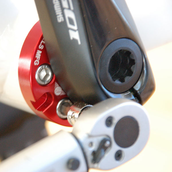 Eccentric BB for PF30 & 24mm (Shimano) Cranks - Black